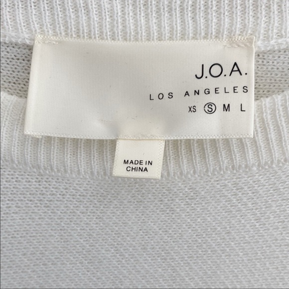 J.O.A. Los Angeles Pointed Hem Embroidered Cream Sweater - Picture 8 of 11